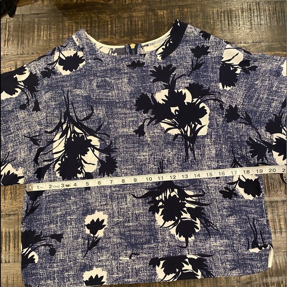Boden Blouse Kimono Sleeve Floral Blue White Top Viscose - Picture 9 of 9